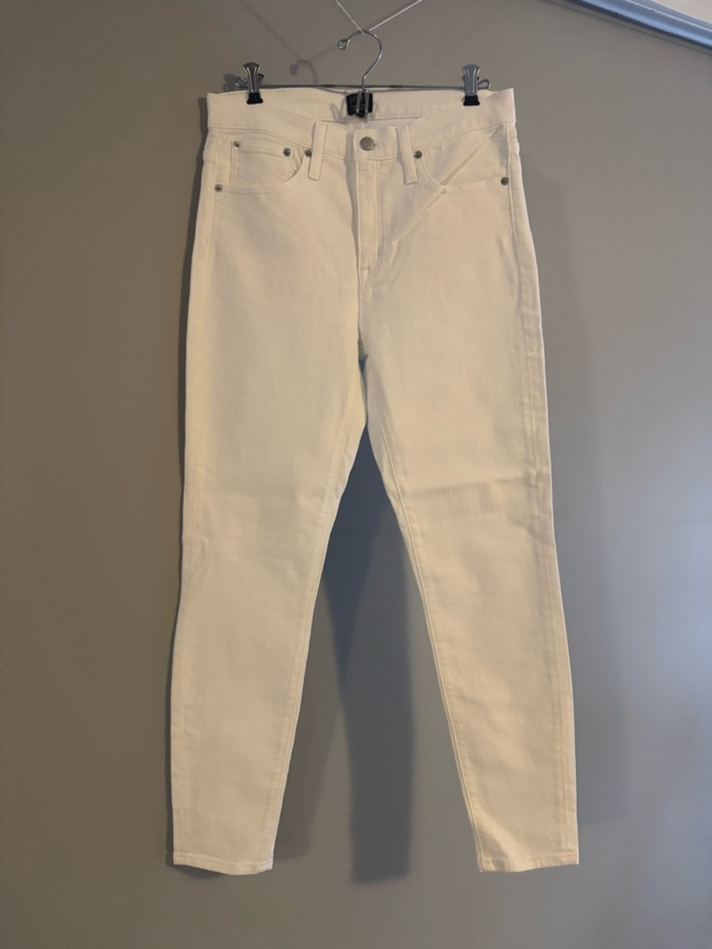 J Crew White 9” Mid-Rise Skinny Jeans
